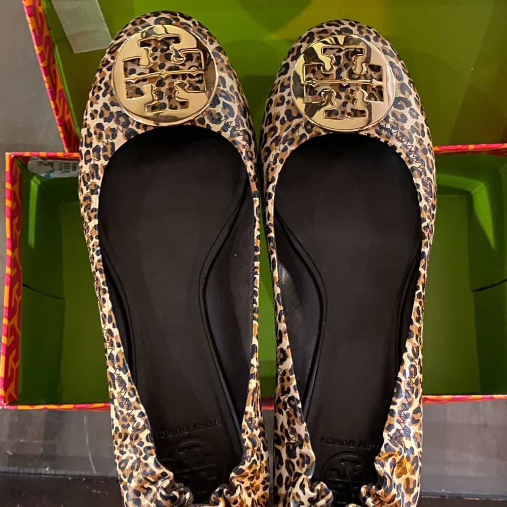 TORY BURCH Mini Leopard/Gold Reva Saffiano Slippers